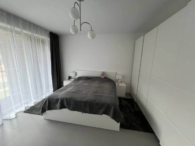 Chambre meublée en colocation – Centre-ville